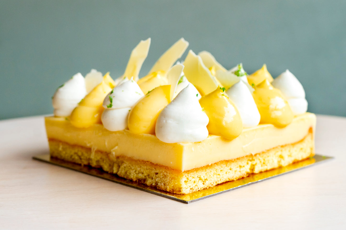 Lemon entremet with kaffir lime leaf
