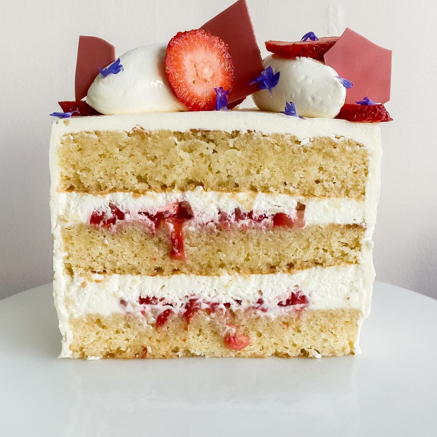 Gâteau monté fraise du Québec, vanille et citronnelle