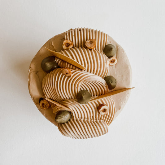 Hojicha-pear-hazelnut cake
